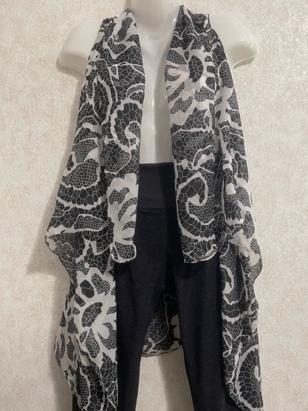 Chiffon Convertible Vest - Picture 2 of 6